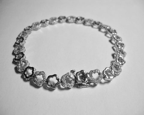 Open Flower Diamond Bracelet