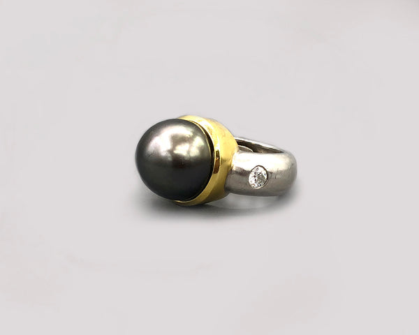 Black South Sea Pearl Ring with Gold Bezel