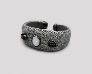 Wide Stingray Cuff