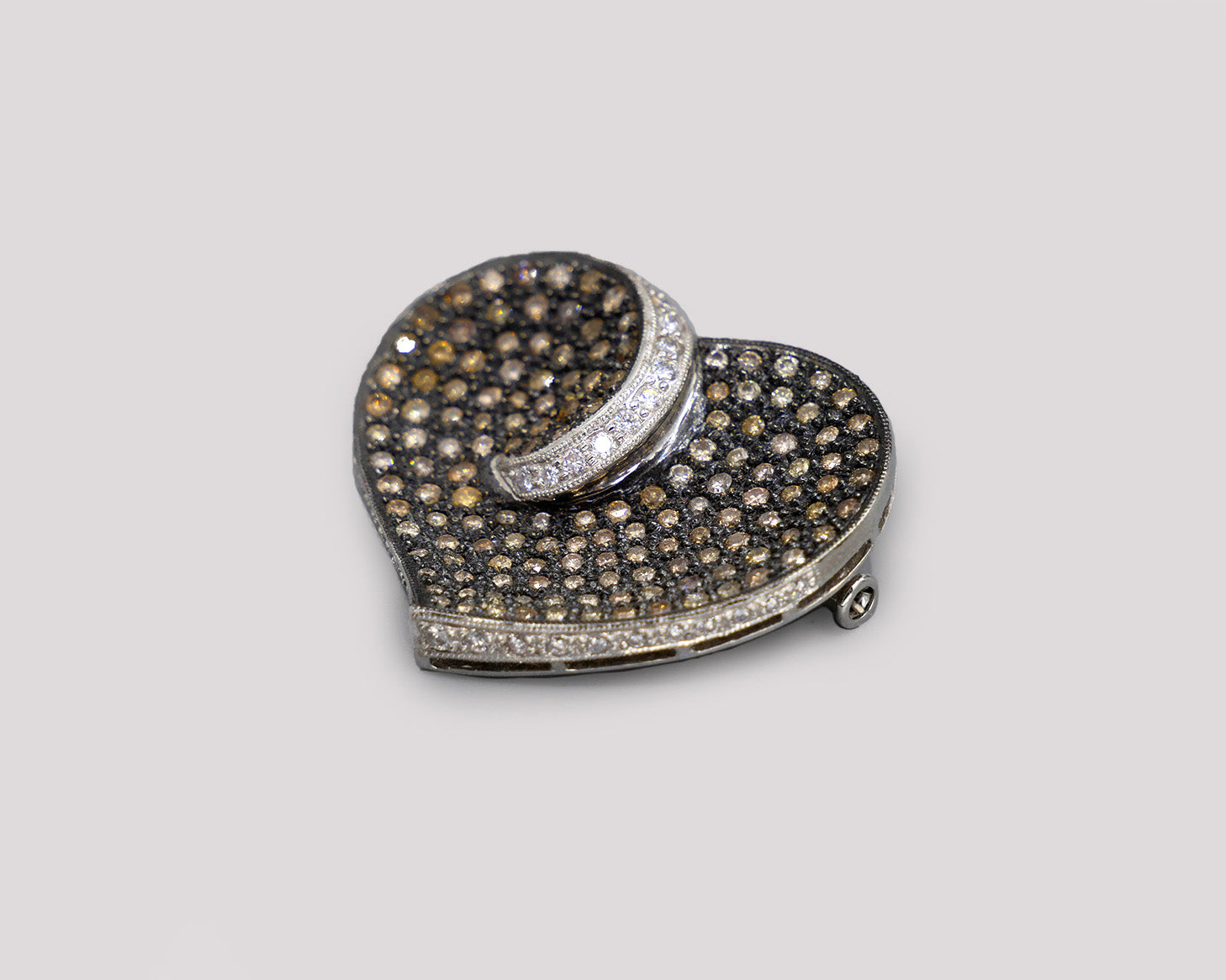 Sculpted Heart Pin