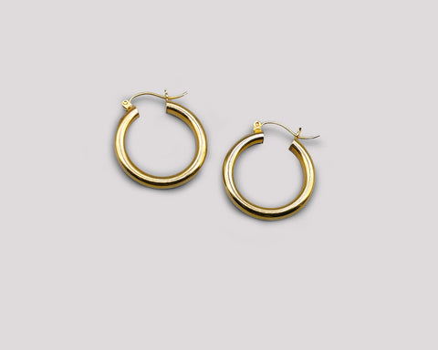 Fashion Favorite Classic Hoops