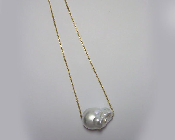Single South Sea Pearl Necklace