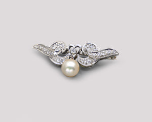 Diamond Pin With Pearl Drop